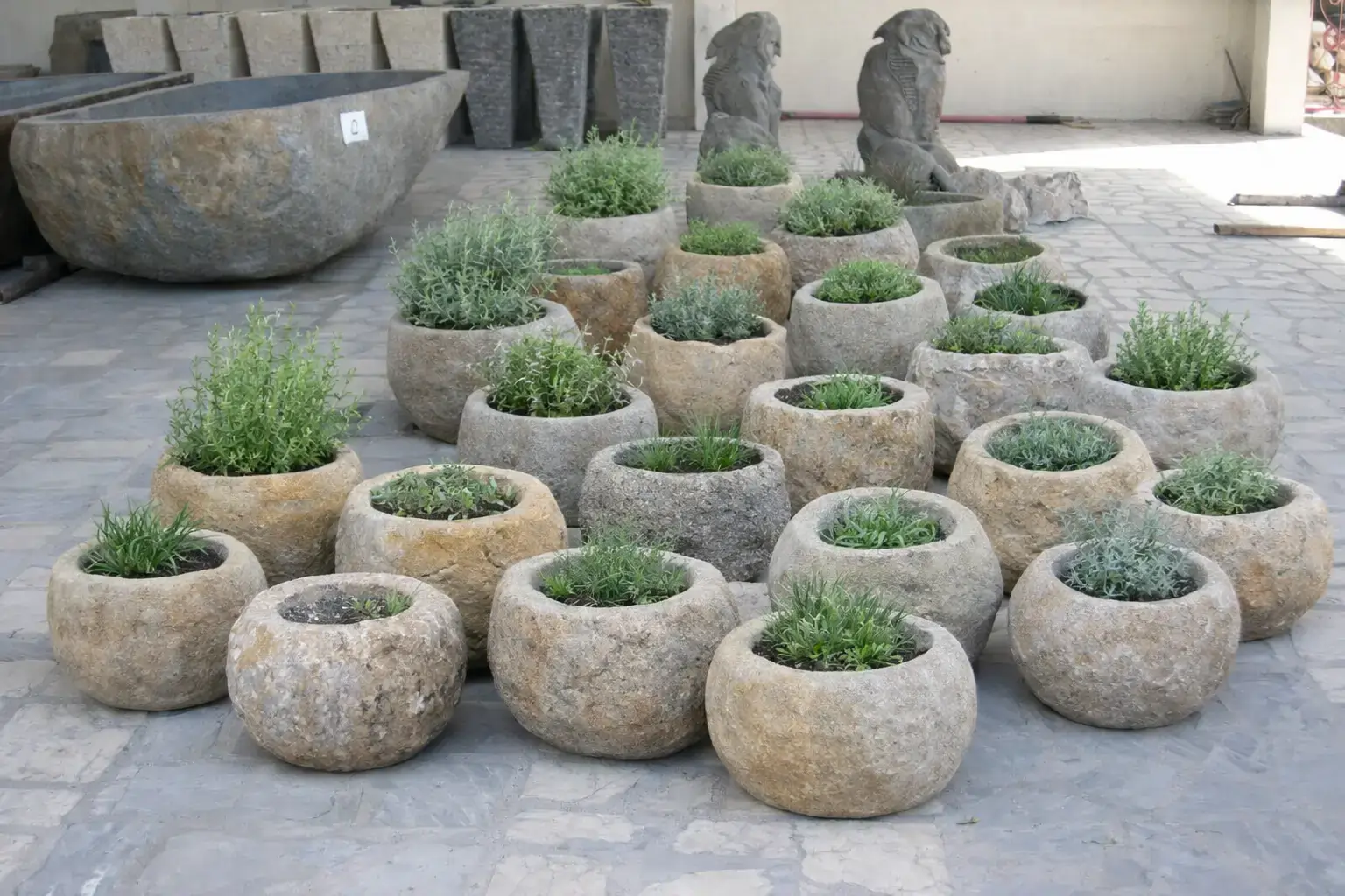 riverstone-planter